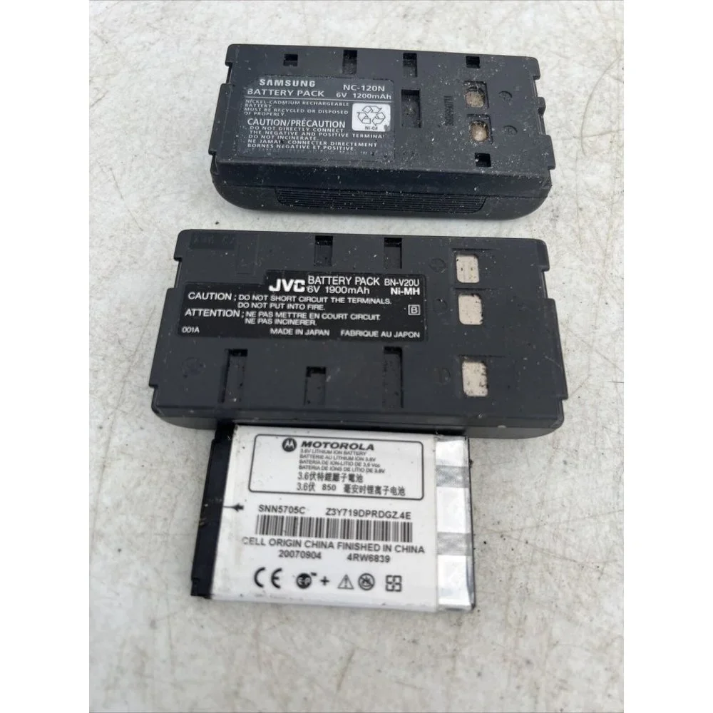 Camera Battery Lot Of 3 Samsung JVC Motorola